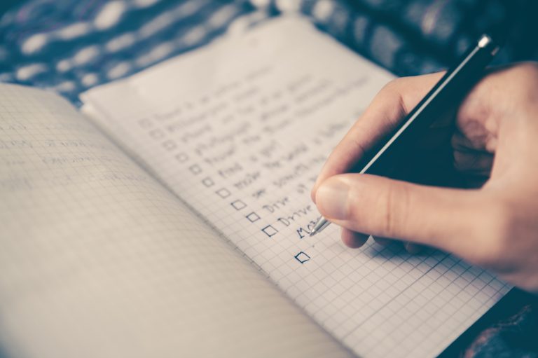 Checklist before sending a new email campaign 2023
