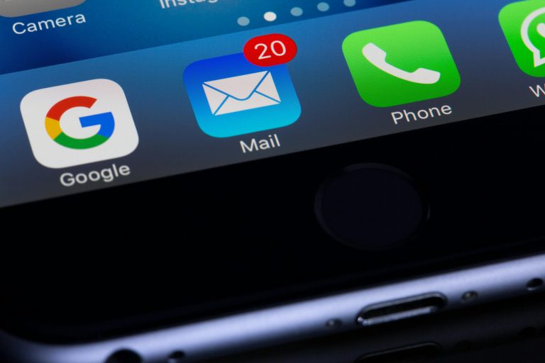 Have Gmail and Yahoo Killed Cold Email Marketing?