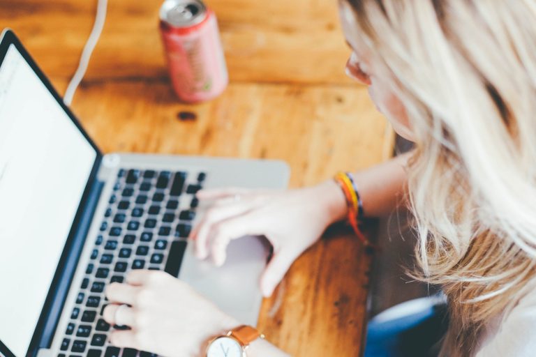 Why Email Blaster Is a Better Choice for UK Businesses Than Mailchimp